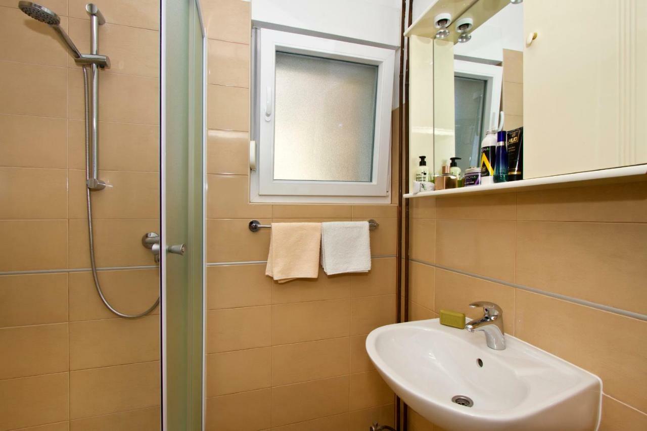 Apartment Topic Near The Beach Podstrana Ngoại thất bức ảnh