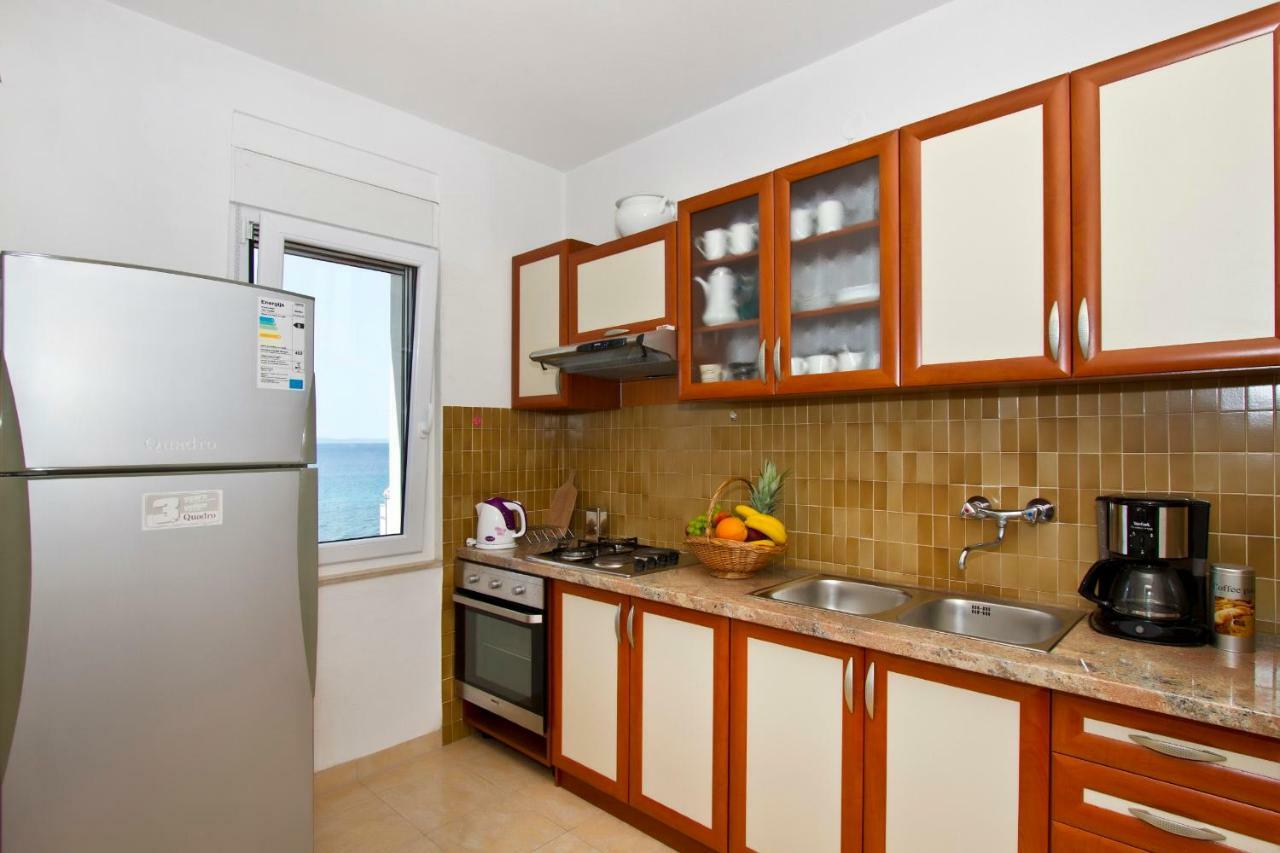 Apartment Topic Near The Beach Podstrana Ngoại thất bức ảnh