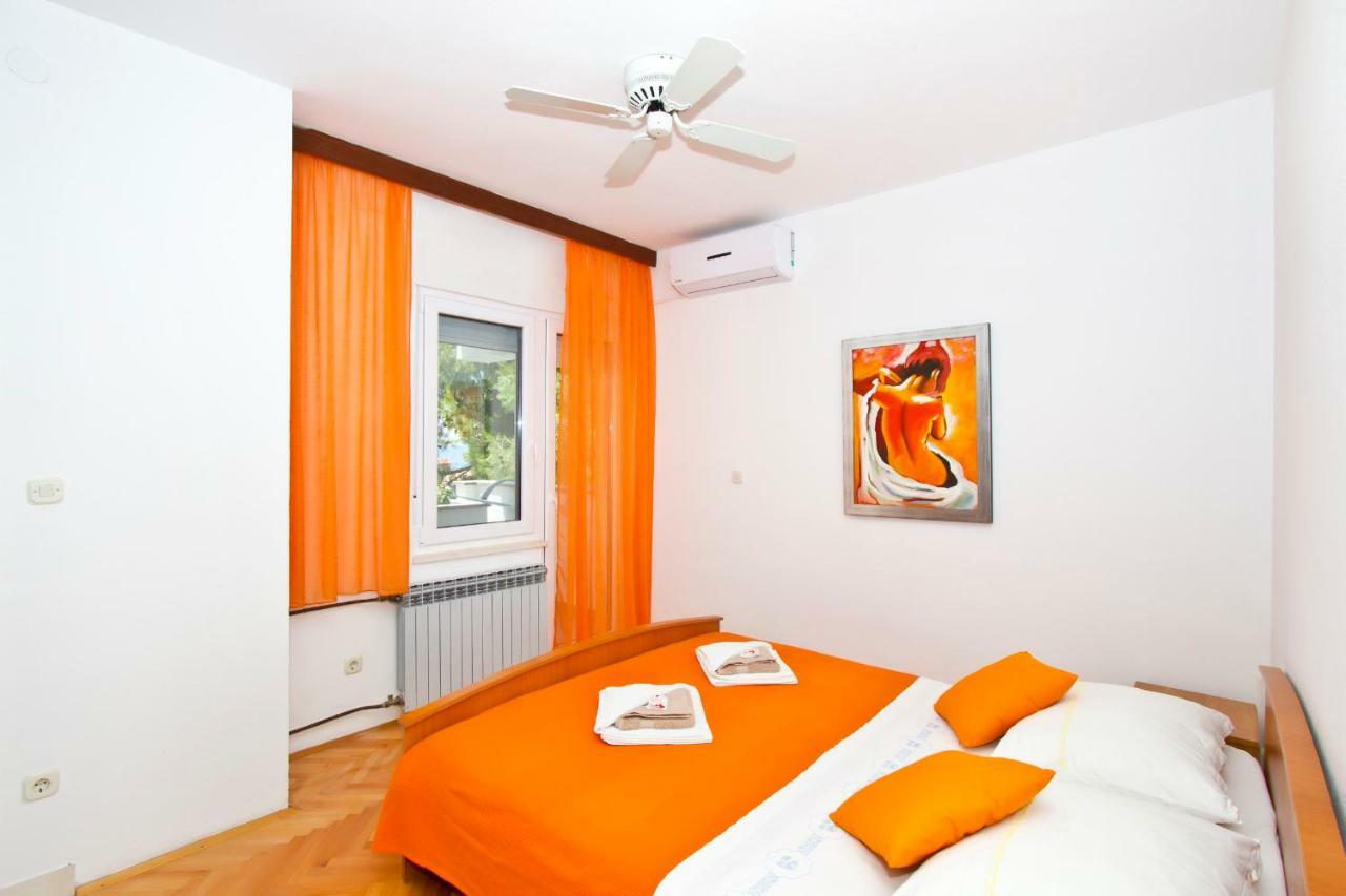 Apartment Topic Near The Beach Podstrana Ngoại thất bức ảnh