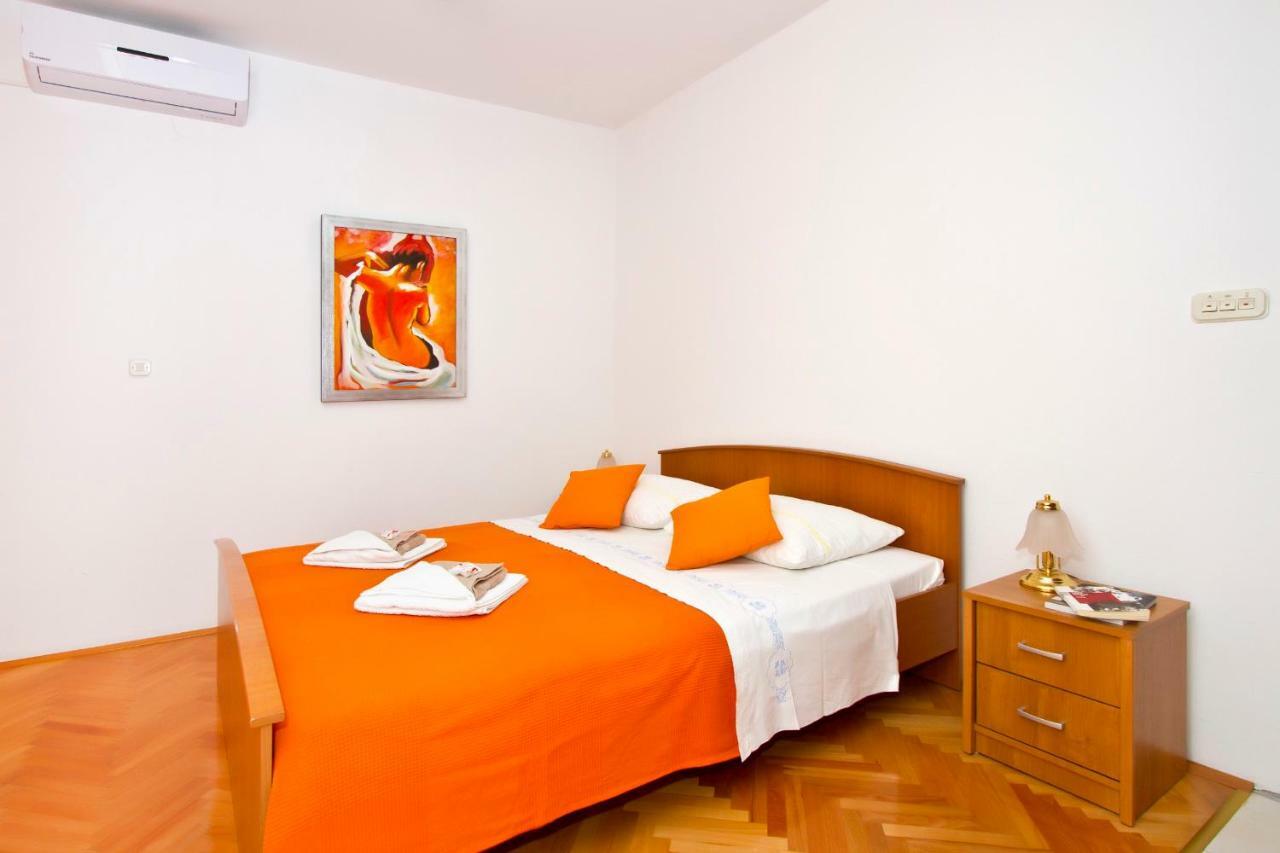 Apartment Topic Near The Beach Podstrana Ngoại thất bức ảnh
