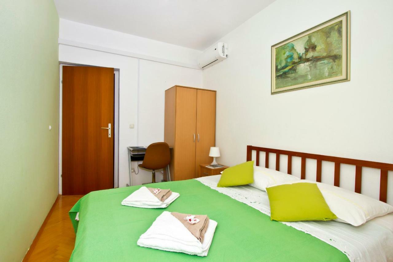 Apartment Topic Near The Beach Podstrana Ngoại thất bức ảnh